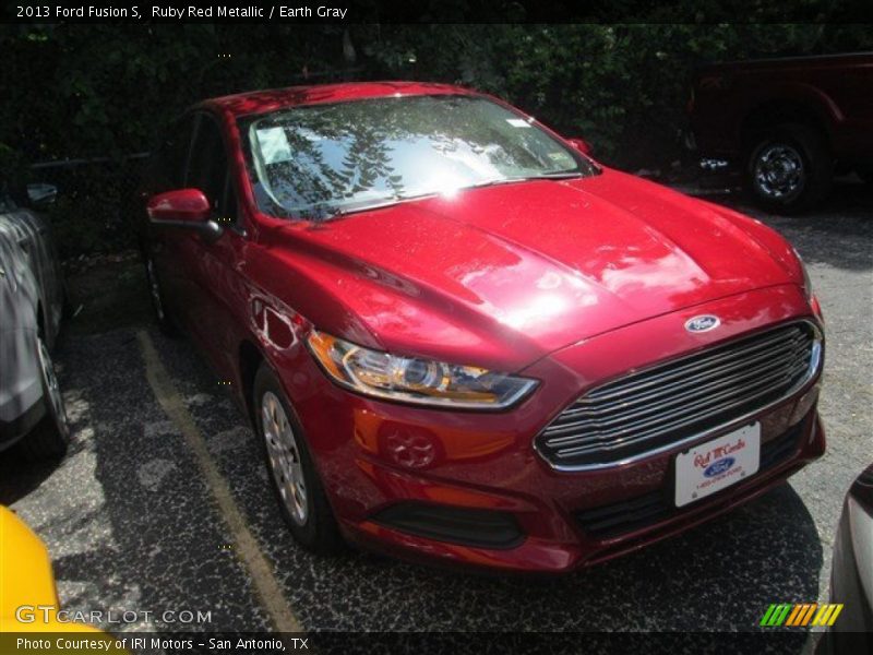 Ruby Red Metallic / Earth Gray 2013 Ford Fusion S