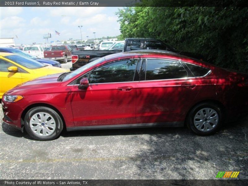 Ruby Red Metallic / Earth Gray 2013 Ford Fusion S