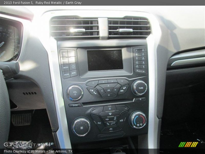 Ruby Red Metallic / Earth Gray 2013 Ford Fusion S
