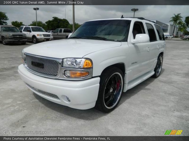 Summit White / Stone Gray 2006 GMC Yukon Denali AWD