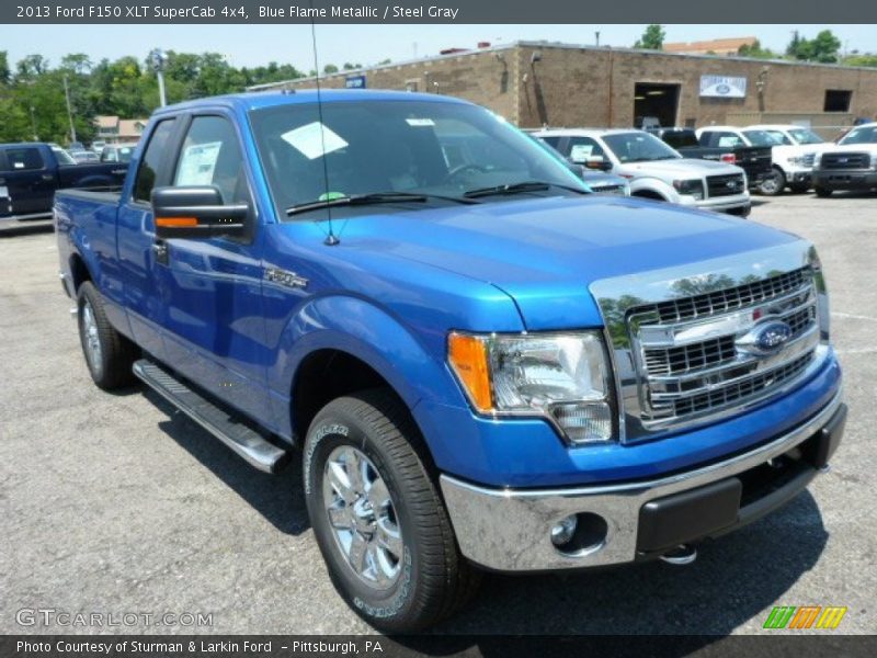 Front 3/4 View of 2013 F150 XLT SuperCab 4x4