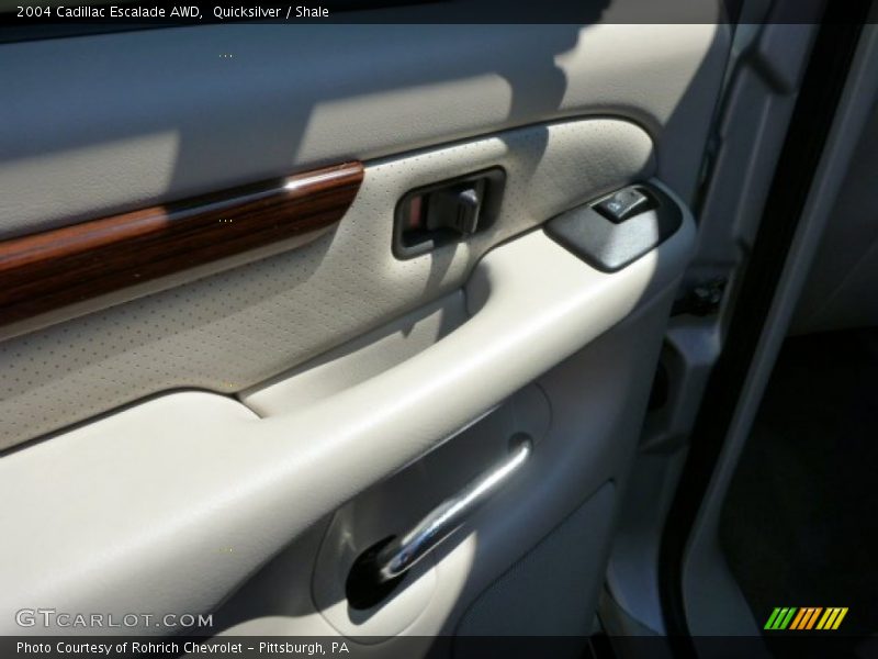Quicksilver / Shale 2004 Cadillac Escalade AWD