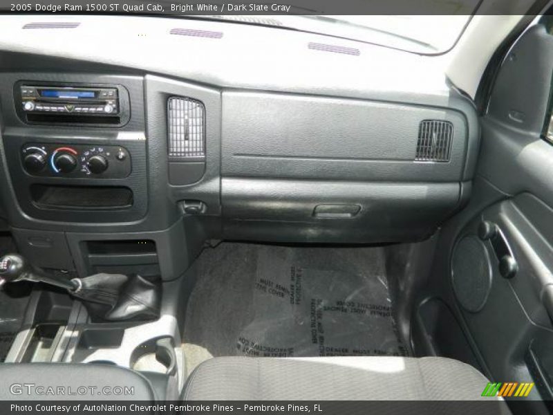 Bright White / Dark Slate Gray 2005 Dodge Ram 1500 ST Quad Cab
