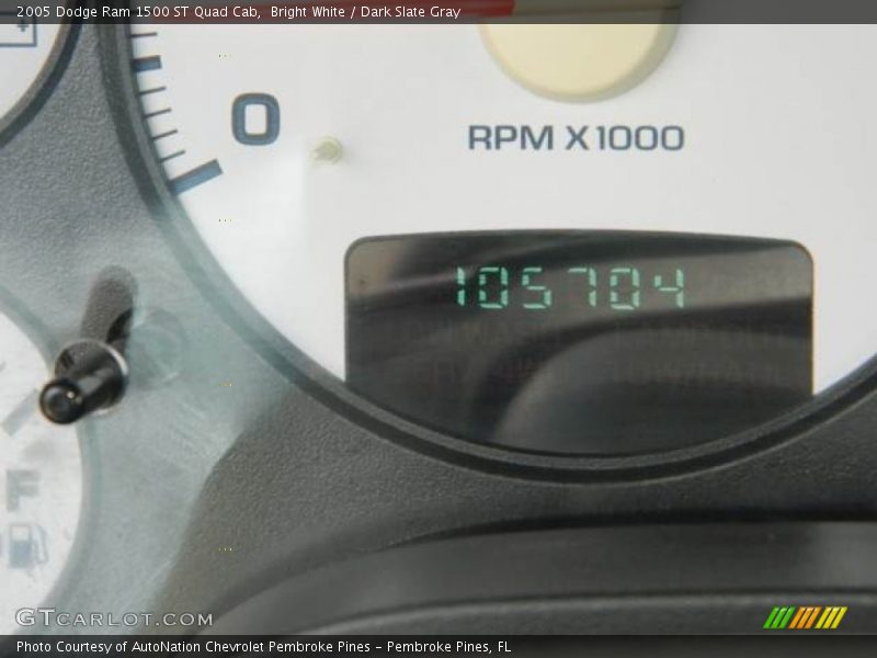 Bright White / Dark Slate Gray 2005 Dodge Ram 1500 ST Quad Cab