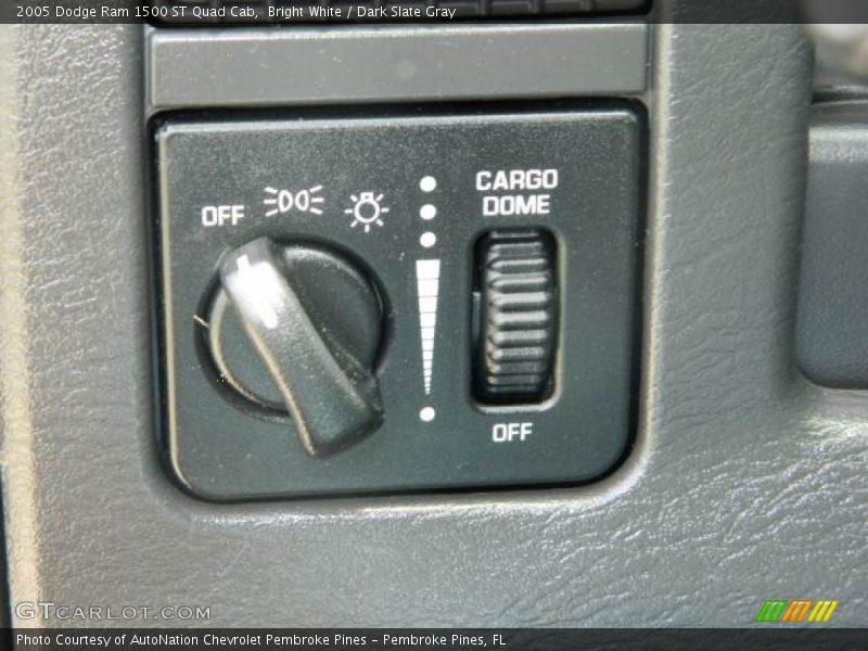 Bright White / Dark Slate Gray 2005 Dodge Ram 1500 ST Quad Cab