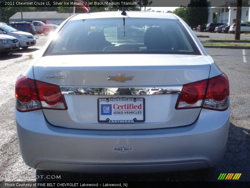 Silver Ice Metallic / Jet Black/Medium Titanium 2011 Chevrolet Cruze LS