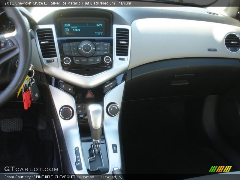 Silver Ice Metallic / Jet Black/Medium Titanium 2011 Chevrolet Cruze LS