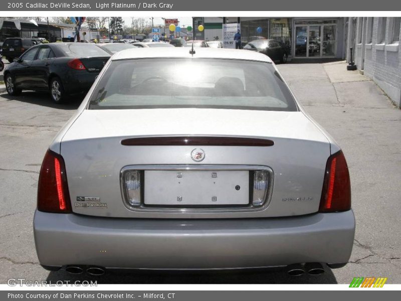 Light Platinum / Dark Gray 2005 Cadillac DeVille Sedan