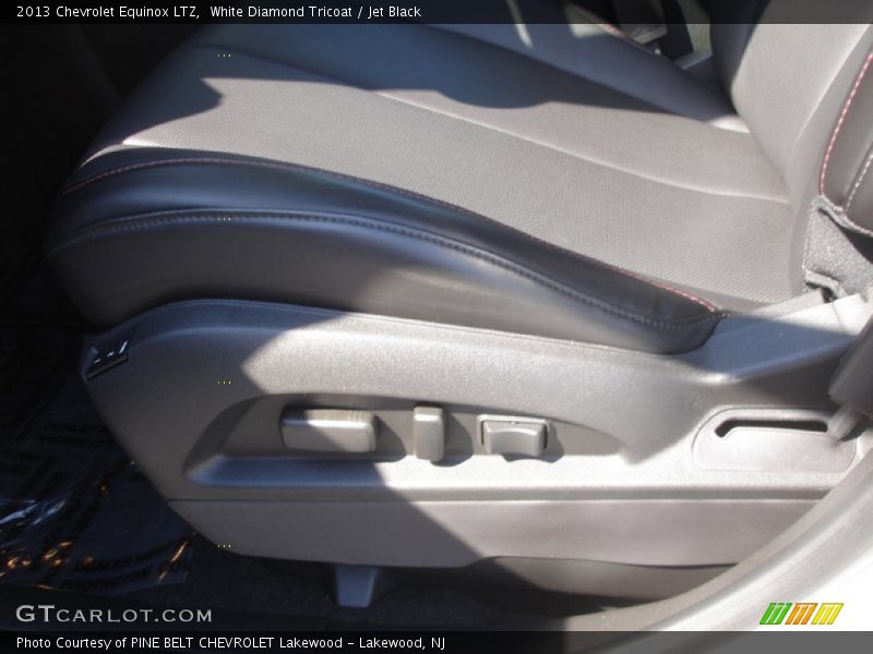 White Diamond Tricoat / Jet Black 2013 Chevrolet Equinox LTZ