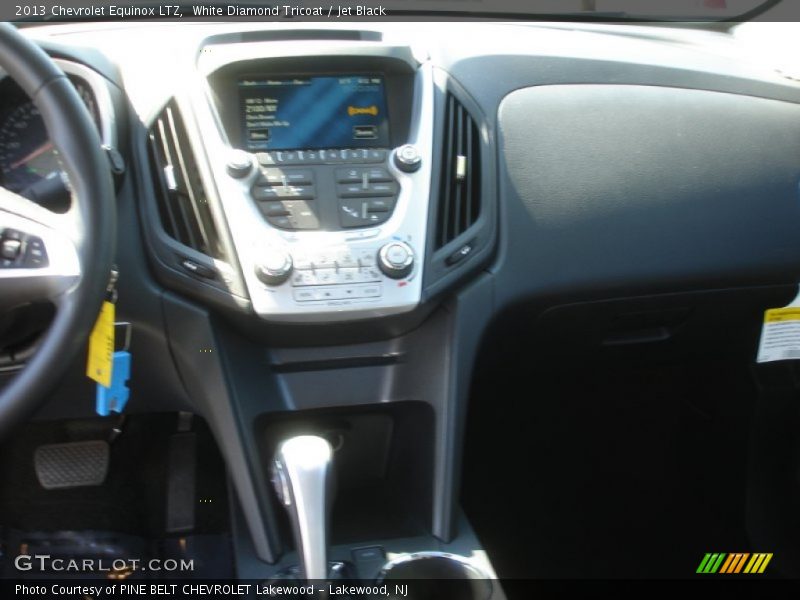 White Diamond Tricoat / Jet Black 2013 Chevrolet Equinox LTZ
