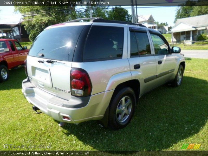 Silverstone Metallic / Dark Pewter 2004 Chevrolet TrailBlazer LT 4x4
