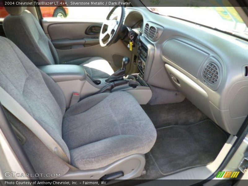Silverstone Metallic / Dark Pewter 2004 Chevrolet TrailBlazer LT 4x4