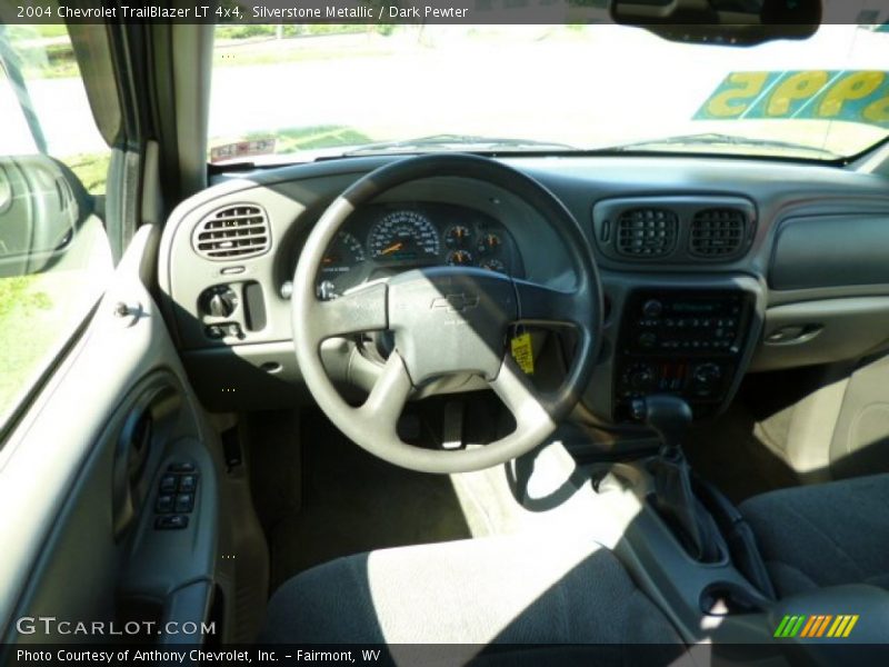 Silverstone Metallic / Dark Pewter 2004 Chevrolet TrailBlazer LT 4x4