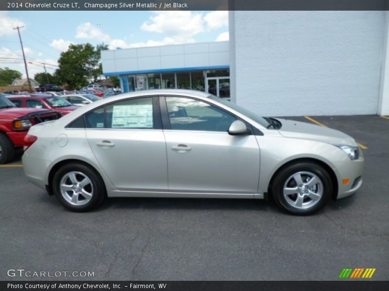 Champagne Silver Metallic / Jet Black 2014 Chevrolet Cruze LT