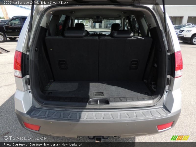 Bright Silver / Black 2009 Kia Borrego LX V6