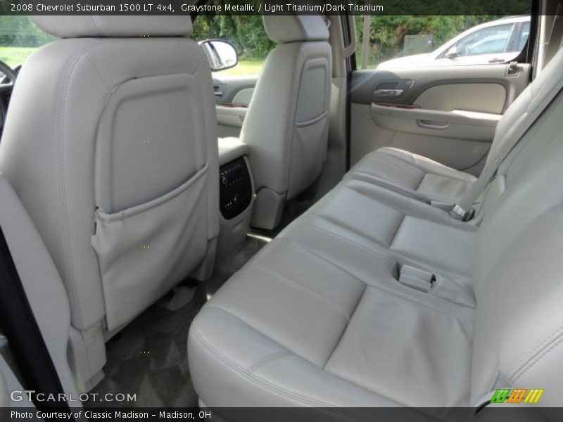 Graystone Metallic / Light Titanium/Dark Titanium 2008 Chevrolet Suburban 1500 LT 4x4