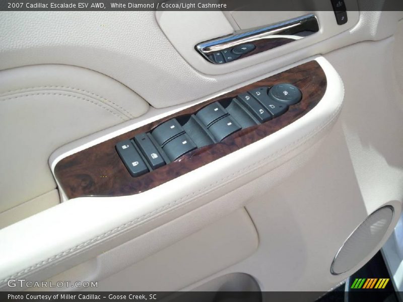 White Diamond / Cocoa/Light Cashmere 2007 Cadillac Escalade ESV AWD