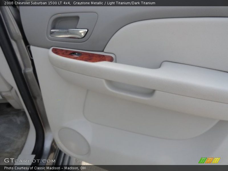 Graystone Metallic / Light Titanium/Dark Titanium 2008 Chevrolet Suburban 1500 LT 4x4
