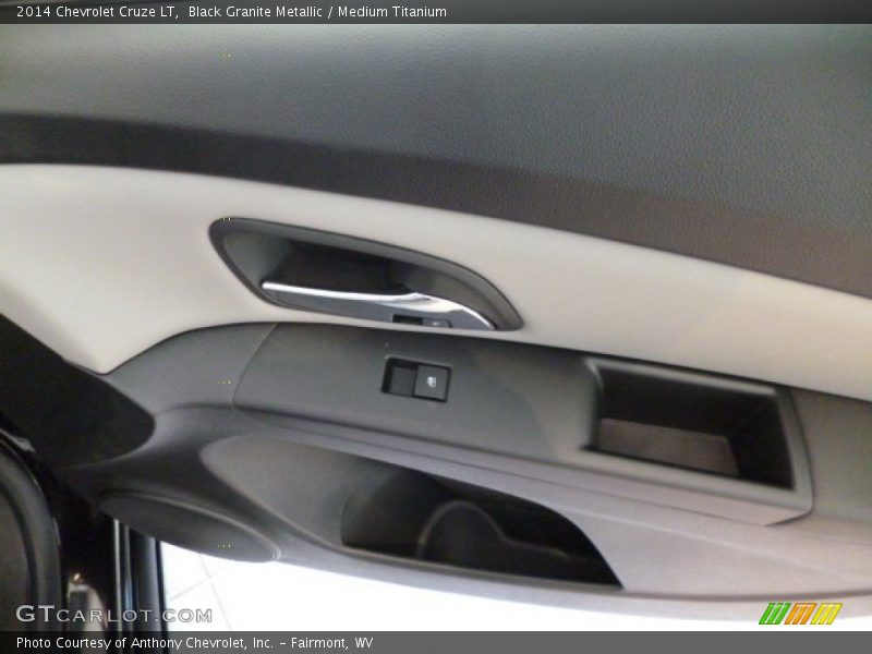 Black Granite Metallic / Medium Titanium 2014 Chevrolet Cruze LT