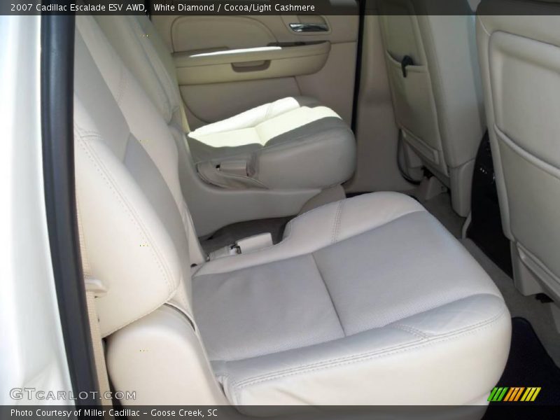 White Diamond / Cocoa/Light Cashmere 2007 Cadillac Escalade ESV AWD