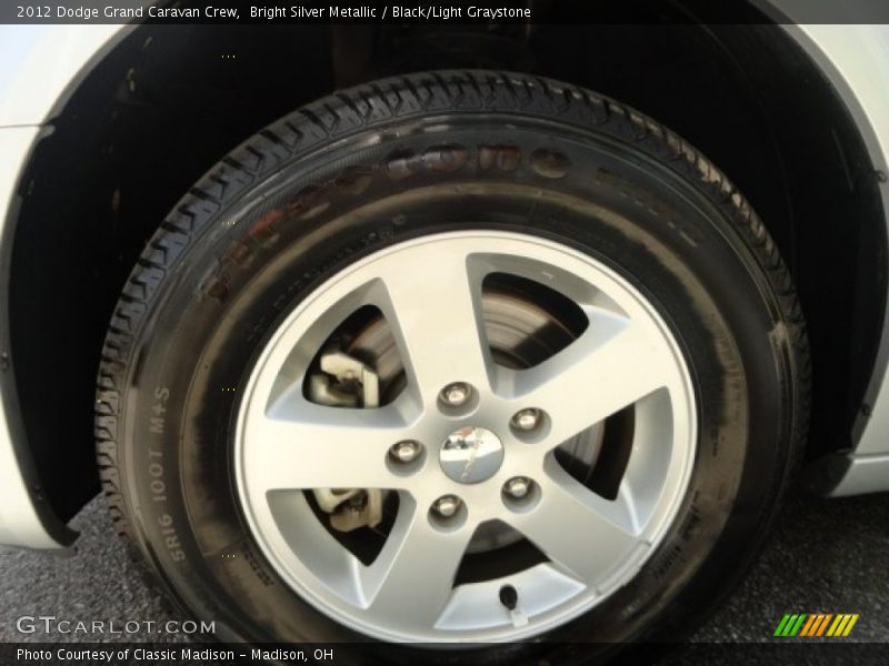 Bright Silver Metallic / Black/Light Graystone 2012 Dodge Grand Caravan Crew