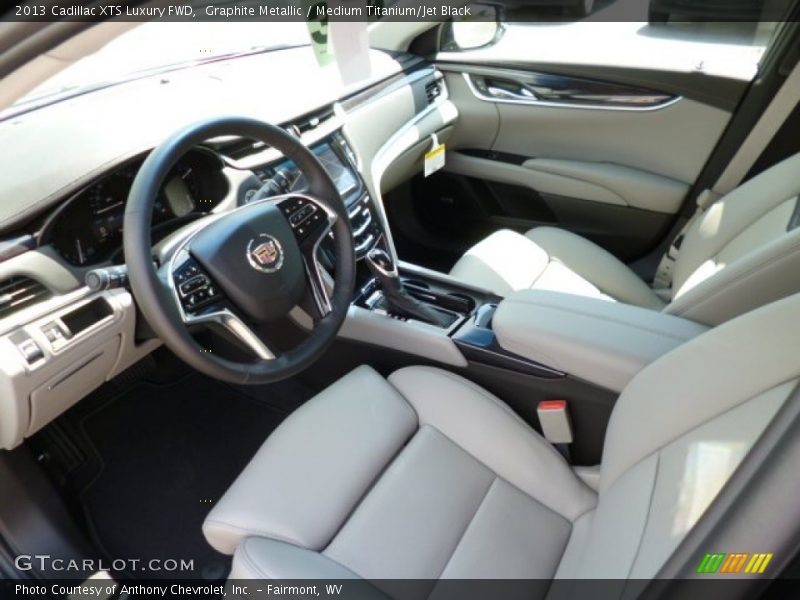 Graphite Metallic / Medium Titanium/Jet Black 2013 Cadillac XTS Luxury FWD
