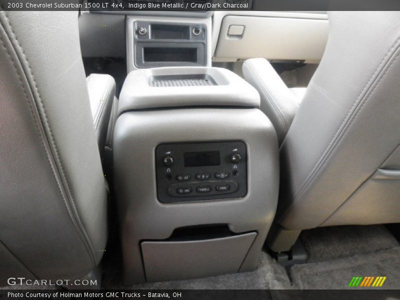 Indigo Blue Metallic / Gray/Dark Charcoal 2003 Chevrolet Suburban 1500 LT 4x4