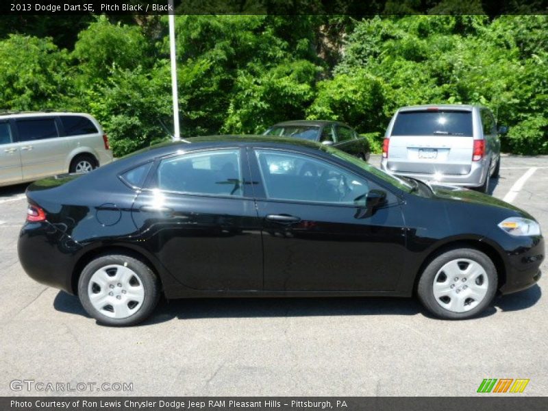 Pitch Black / Black 2013 Dodge Dart SE