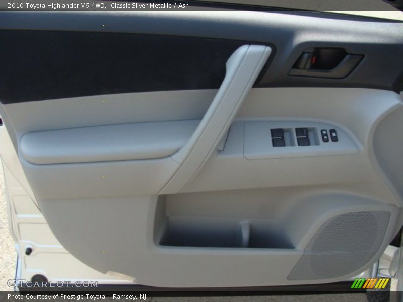 Classic Silver Metallic / Ash 2010 Toyota Highlander V6 4WD