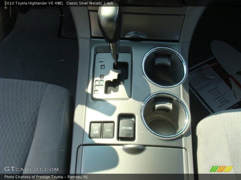 Classic Silver Metallic / Ash 2010 Toyota Highlander V6 4WD