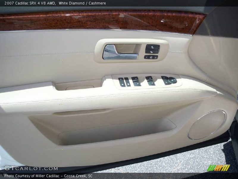 White Diamond / Cashmere 2007 Cadillac SRX 4 V8 AWD