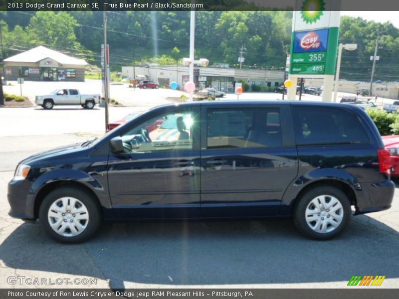 True Blue Pearl / Black/Sandstorm 2013 Dodge Grand Caravan SE