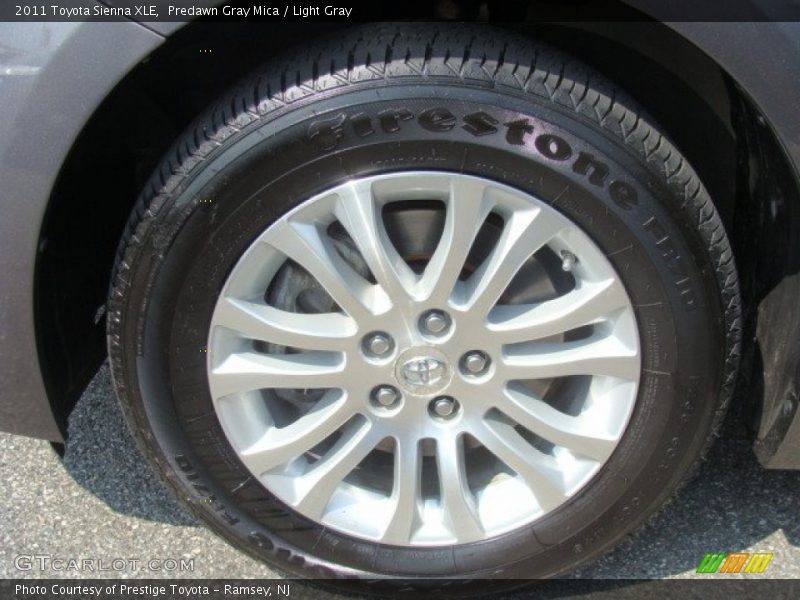 Predawn Gray Mica / Light Gray 2011 Toyota Sienna XLE