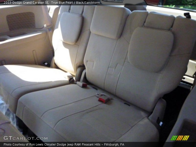 True Blue Pearl / Black/Sandstorm 2013 Dodge Grand Caravan SE