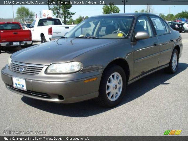 Medium Bronzemist Metallic / Medium Oak 1999 Chevrolet Malibu Sedan