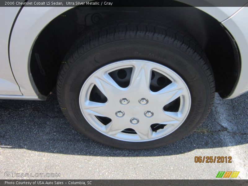 Ultra Silver Metallic / Gray 2006 Chevrolet Cobalt LS Sedan