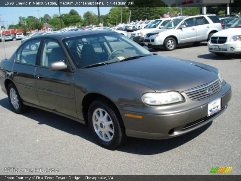 Medium Bronzemist Metallic / Medium Oak 1999 Chevrolet Malibu Sedan