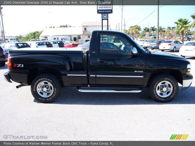 Onyx Black / Graphite 2000 Chevrolet Silverado 1500 LS Regular Cab 4x4