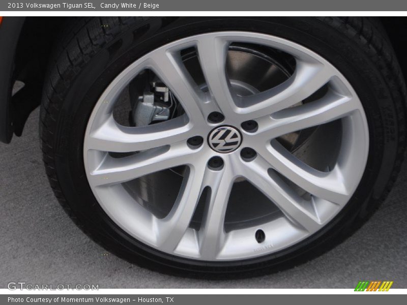 Candy White / Beige 2013 Volkswagen Tiguan SEL