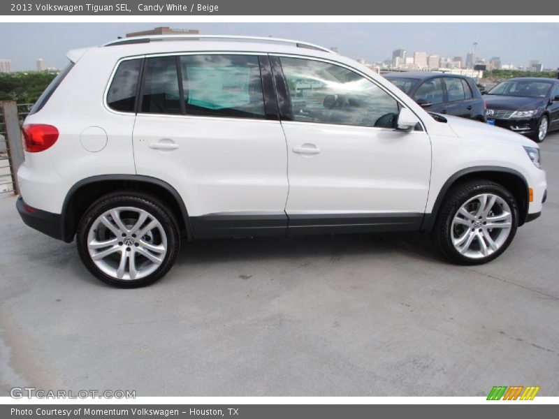 Candy White / Beige 2013 Volkswagen Tiguan SEL