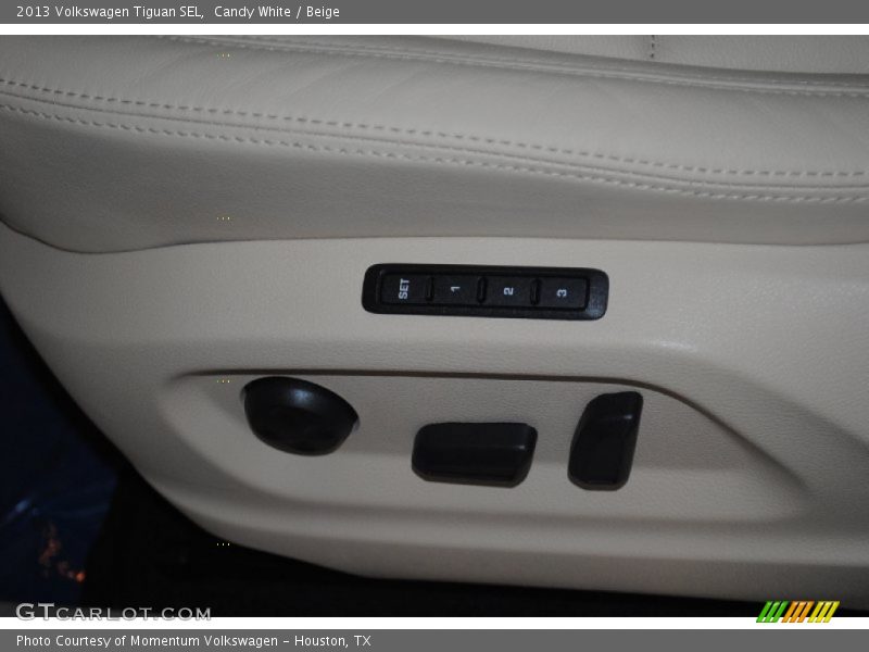 Candy White / Beige 2013 Volkswagen Tiguan SEL