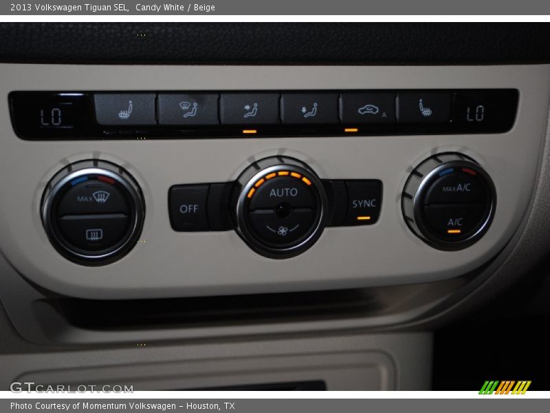 Candy White / Beige 2013 Volkswagen Tiguan SEL