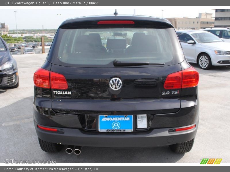 Deep Black Metallic / Black 2013 Volkswagen Tiguan S