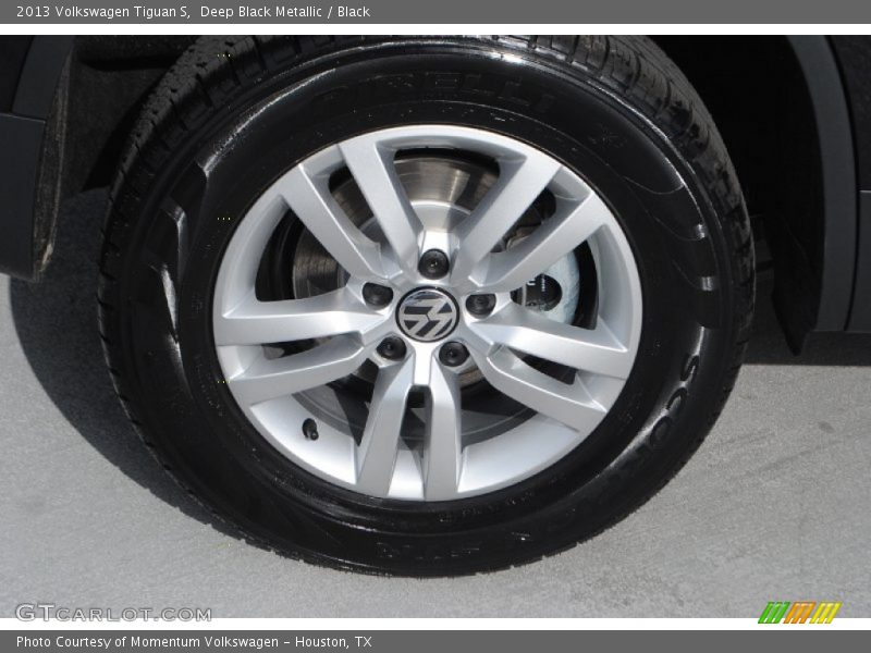 Deep Black Metallic / Black 2013 Volkswagen Tiguan S