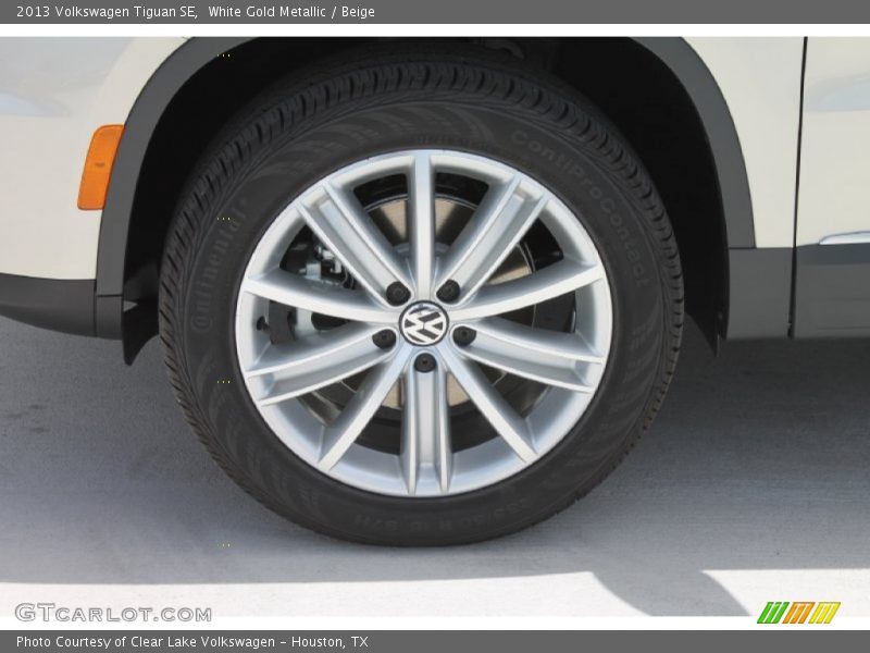 White Gold Metallic / Beige 2013 Volkswagen Tiguan SE