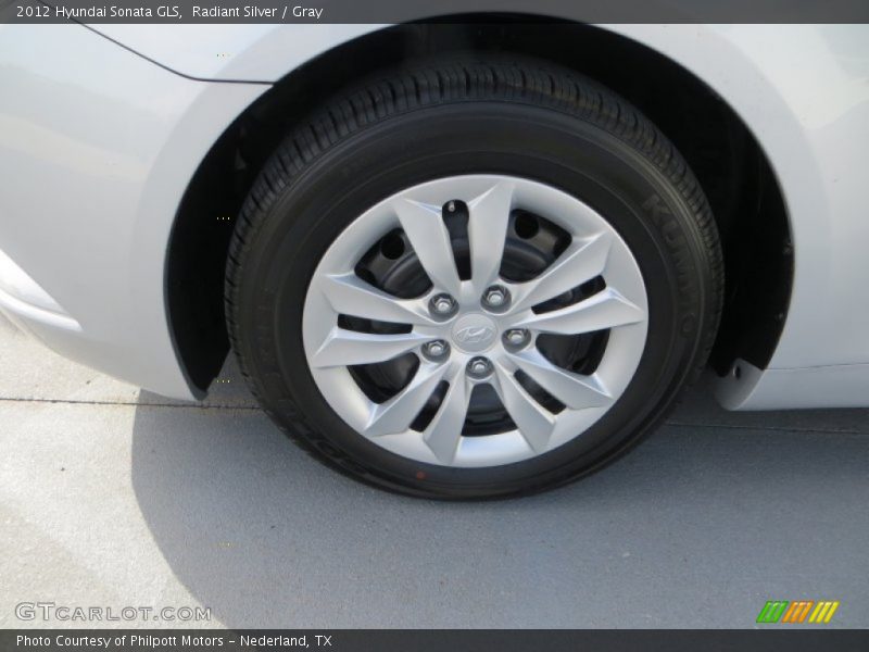 Radiant Silver / Gray 2012 Hyundai Sonata GLS
