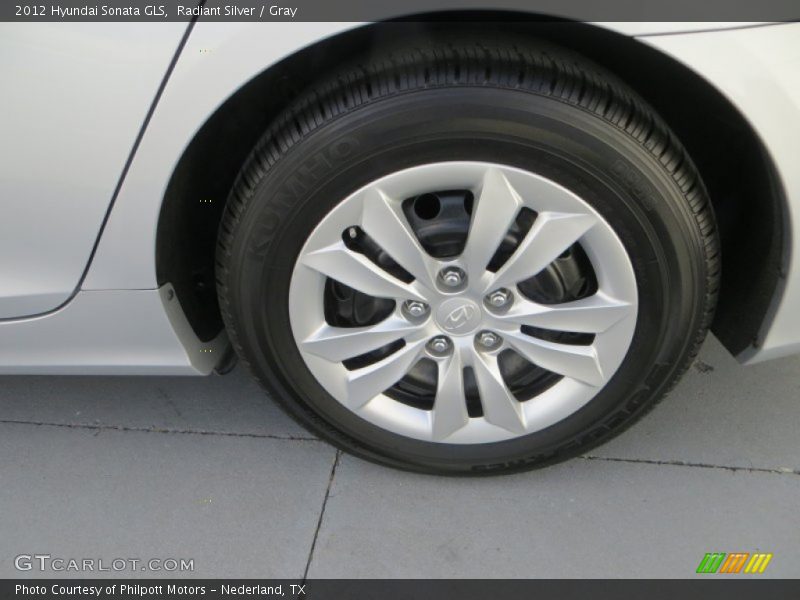 Radiant Silver / Gray 2012 Hyundai Sonata GLS