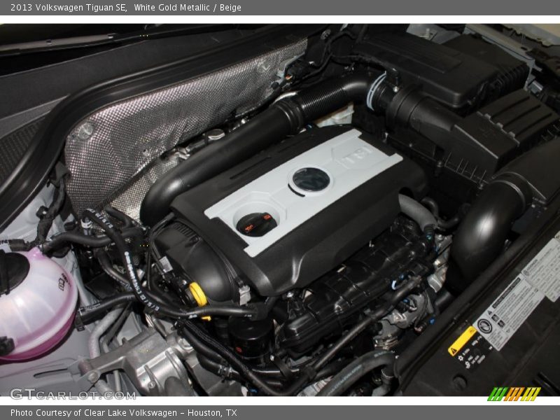 White Gold Metallic / Beige 2013 Volkswagen Tiguan SE