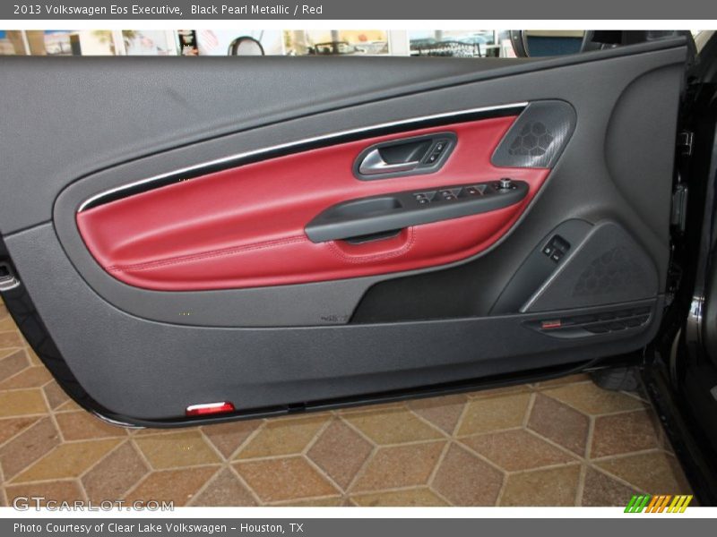 Black Pearl Metallic / Red 2013 Volkswagen Eos Executive
