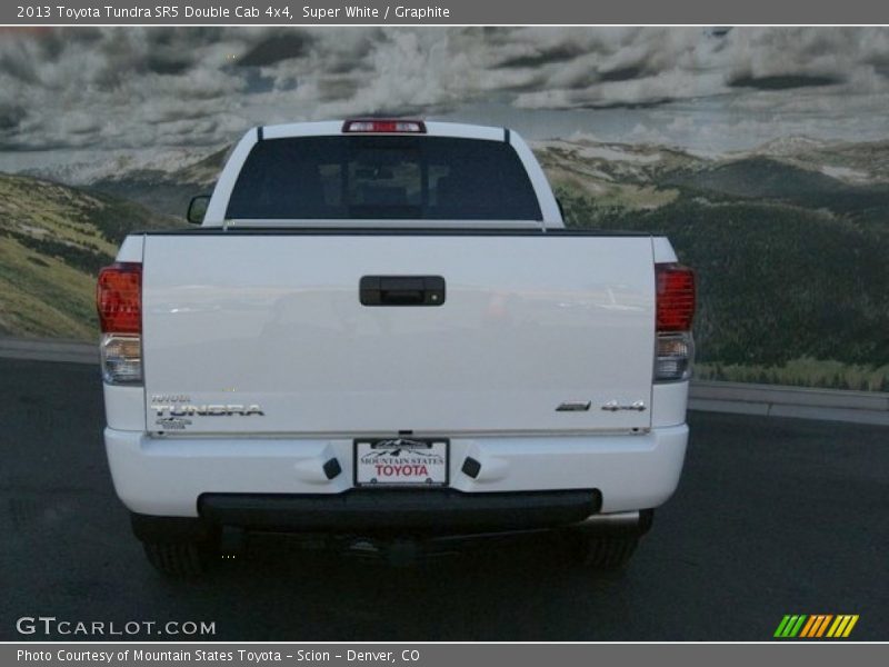 Super White / Graphite 2013 Toyota Tundra SR5 Double Cab 4x4